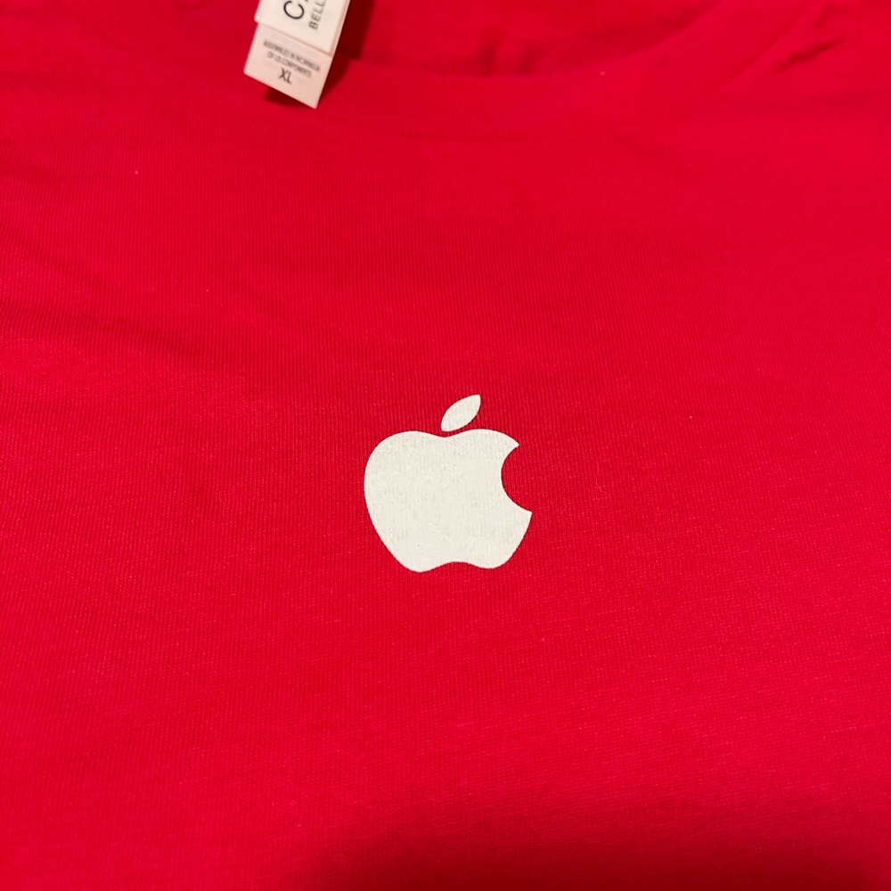 Apple Employee T-Shirt (Brand New) XL (Red)